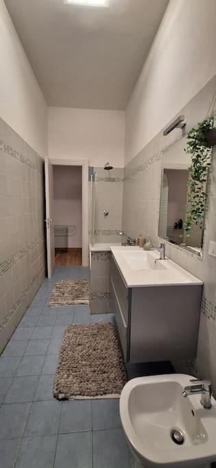 Faby & Fra Apartments Livorno Bagian luar foto