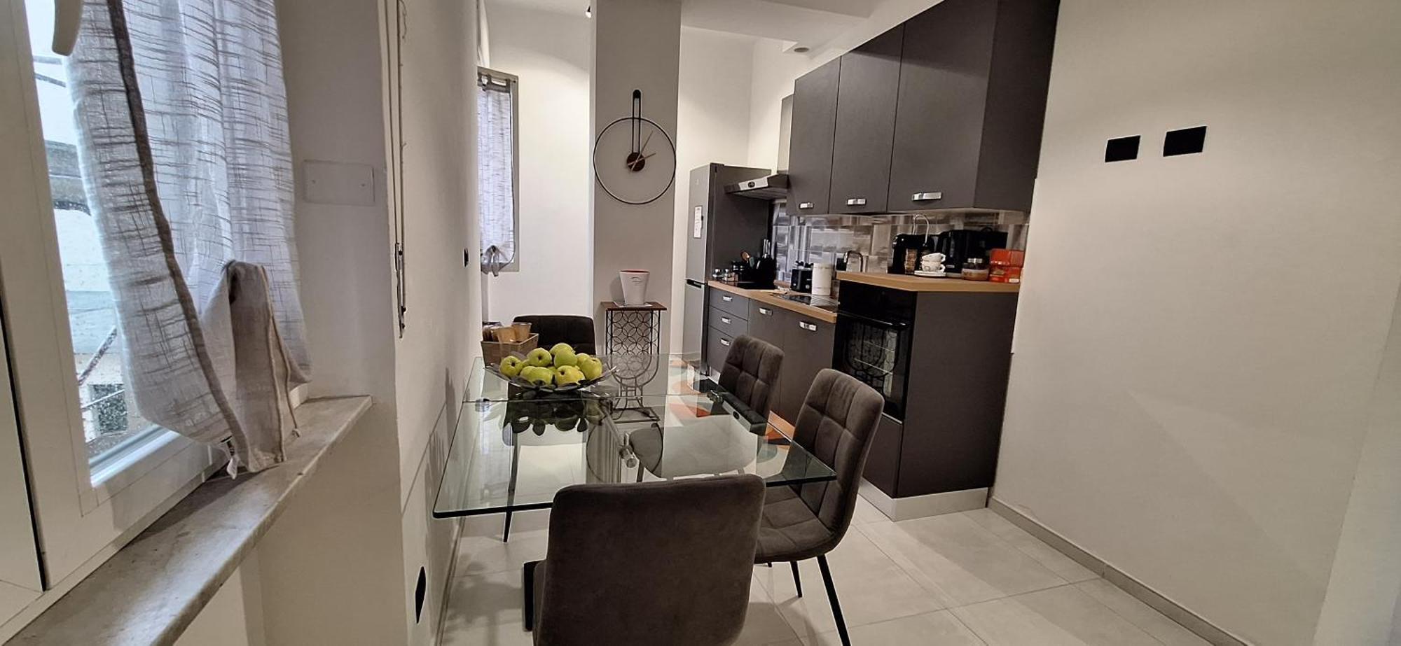 Faby & Fra Apartments Livorno Bagian luar foto